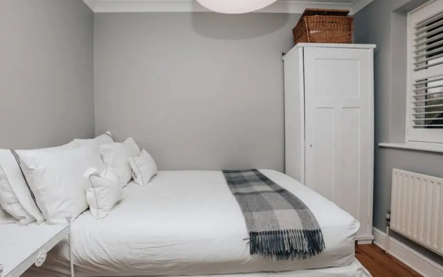 Lavender House - Peaceful Countryside Setting