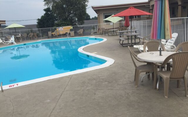 Travelodge by Wyndham Lynchburg