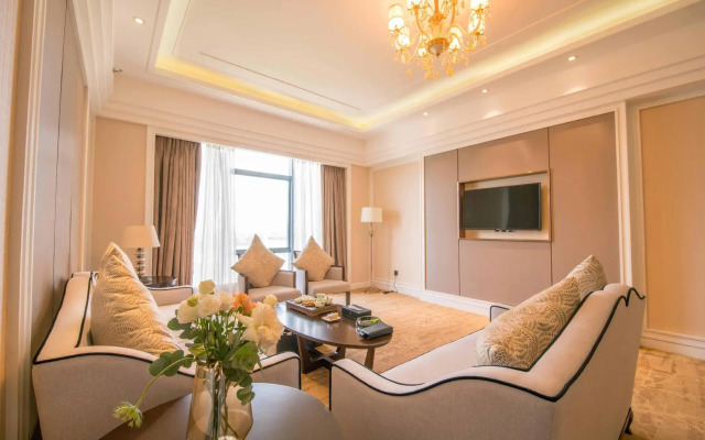 Enping Yucca Hotel