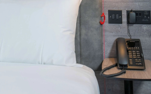 Ibis Styles London Gatwick Airport