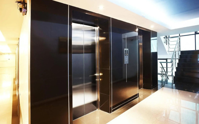 Diamond Residence Ratchada Hotel