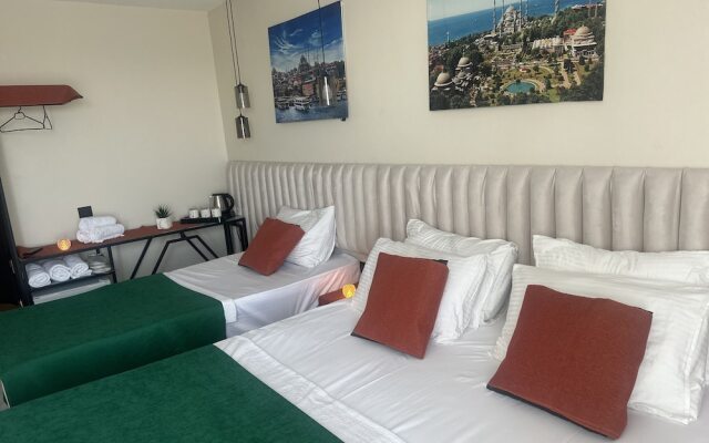 D Twins Airport Hotel