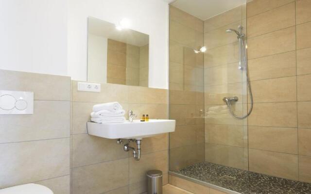 HOTEL NEW IN - Ingolstadt - Gaimersheim