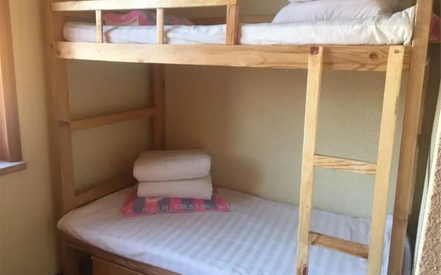 Nina Youth Hostel