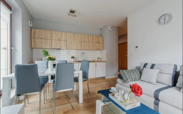 P&O Apartments Solec 13 with AC