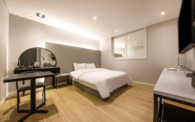 Pohang Yeongildae Venetian