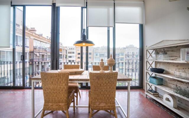 Friendly Rentals Gran Via Terrace