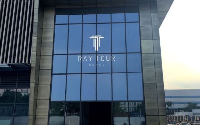 Ray Tour Hotel