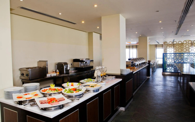 Al Raya Suites