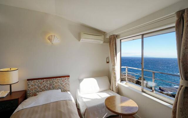 Gardenvilla Shirahama Resort Hotel