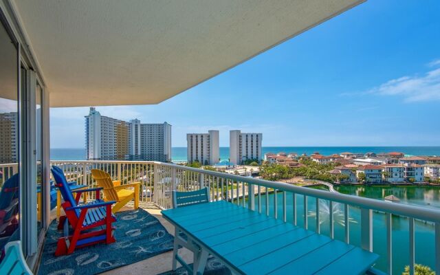 Pelican Beach Terrace 807