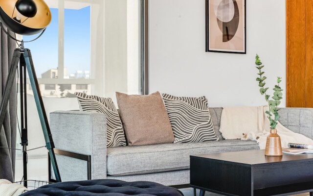Sanders Gaia Bright 2 Bdr Apt With Sea View