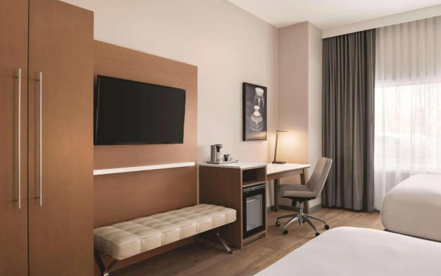 Oneida Casino Hotel