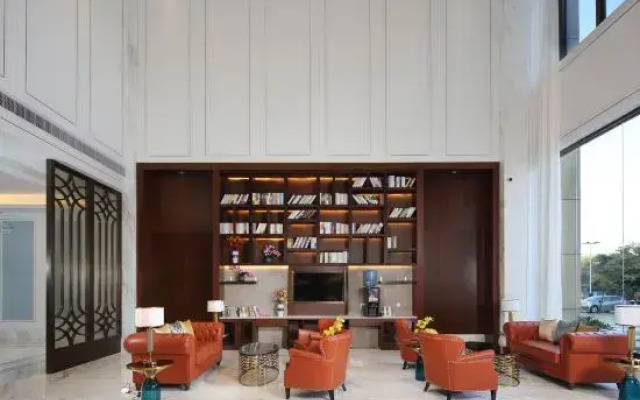 Vienna International Hotel Nanning Wuming Sanyuesan Square