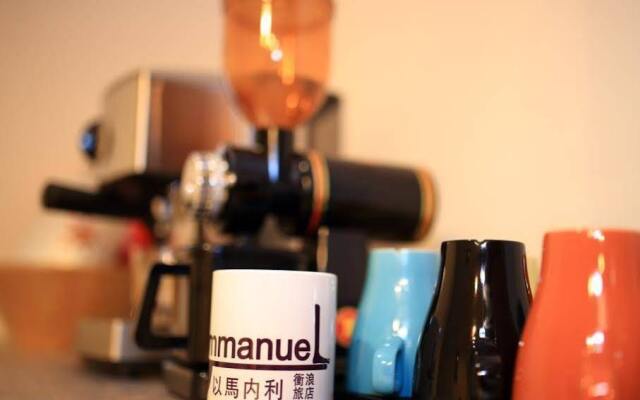 immanuel surf hostel