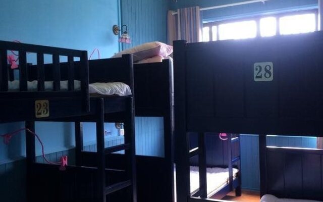 Guilin Garden Reside Young Hostel