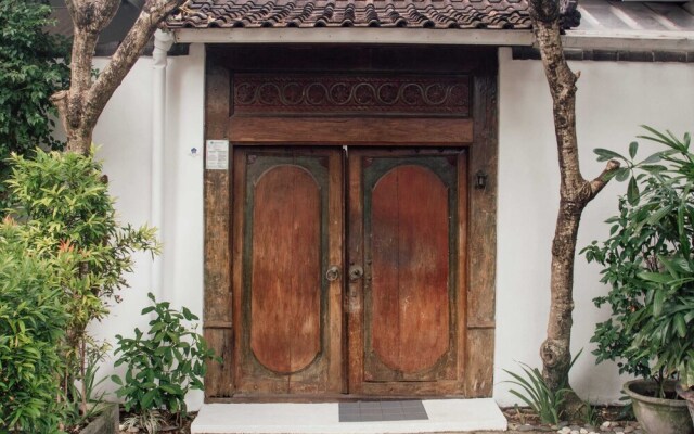 Studio Atas