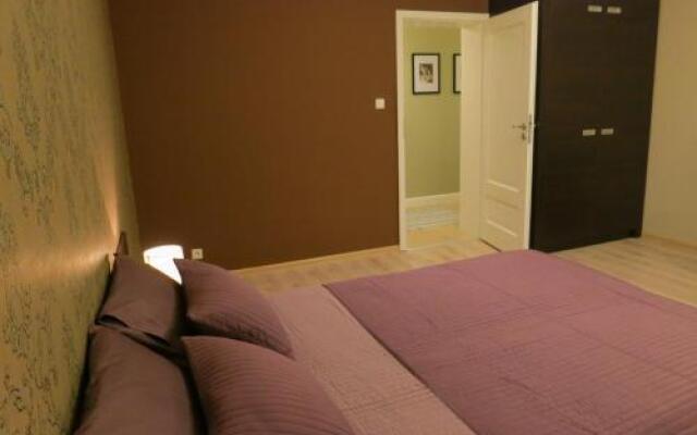 Apartament PolnaHouse