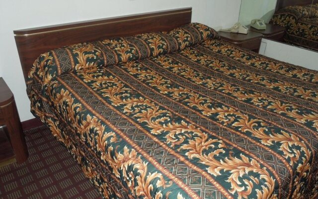 West Shore Motel