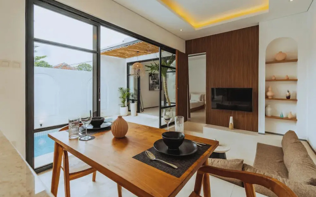 Yahvi Villa by Betterplace