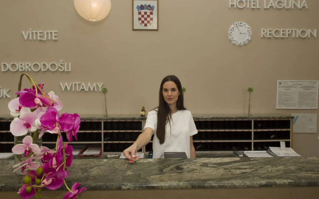 Hotel Laguna