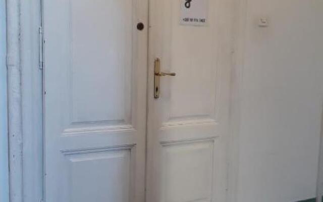 Studio Apartment Greis