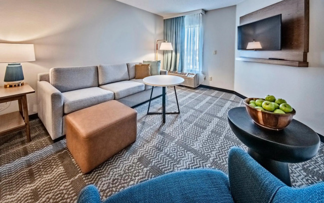 Staybridge Suites Cedar Rapids North by IHG