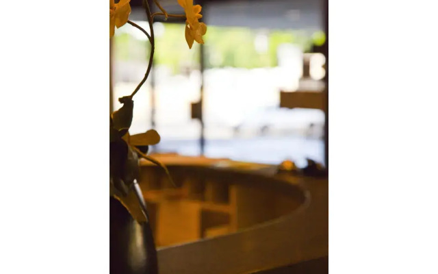 Golden Green Hotel - Charlotte