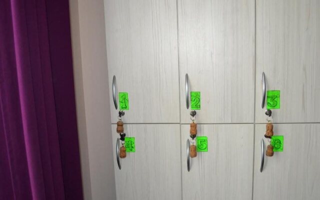 Hostel na Vologodskoi (former Teremok)