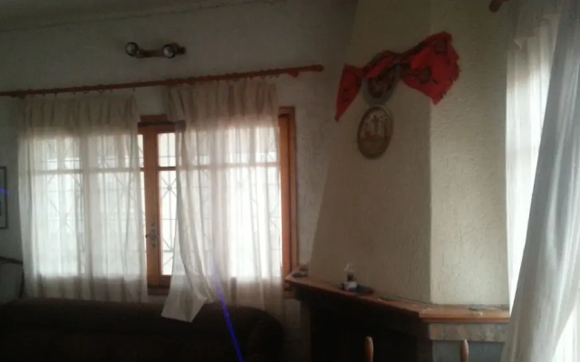 Villa V