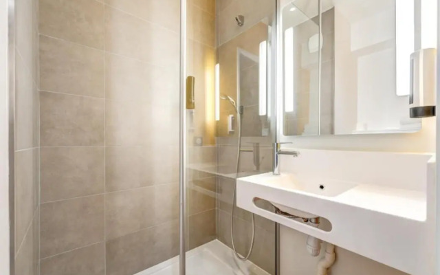 B&B HOTEL Paris Ivry Quai de Seine