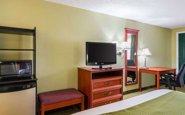 Quality Inn Weston
