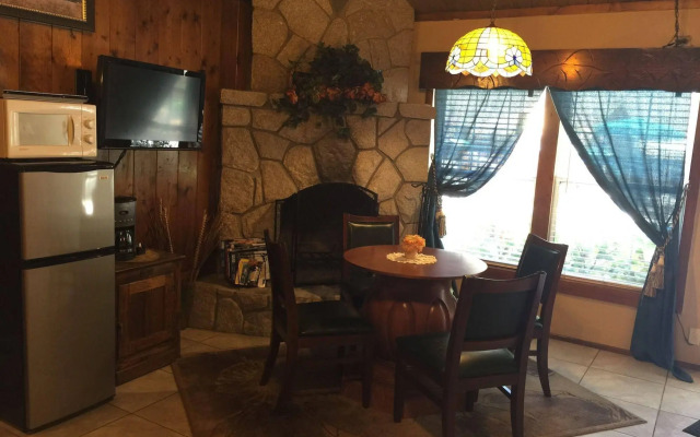 Arrowhead Tree Top Lodge