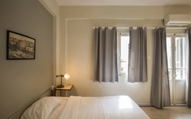 The Grand Meshmosh Hotel