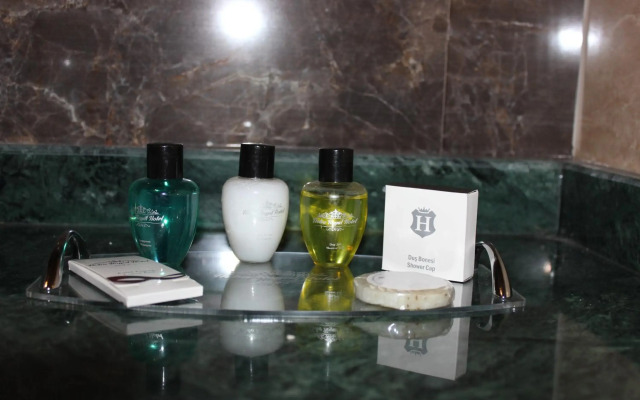 Neba Royal Hotel