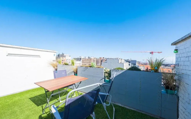 Rooftop Apartment With Terrace