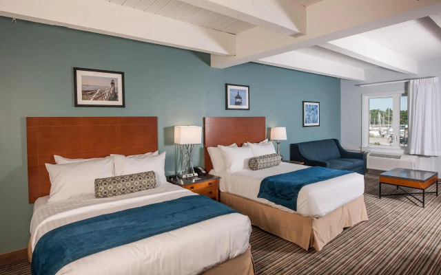 Rockland Harbor Hotel