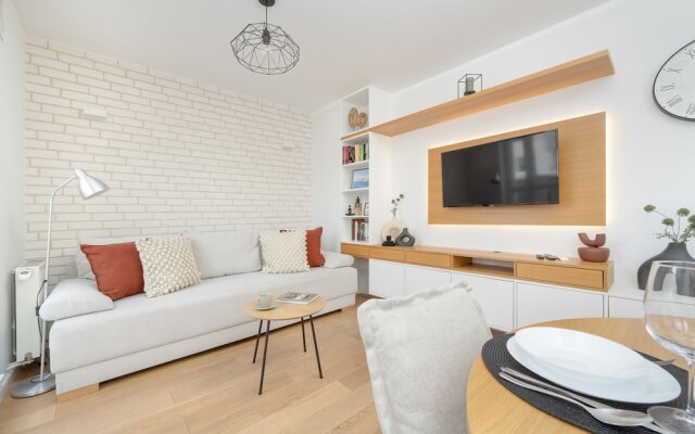 Apartment in Wroclaw by Renters Prestige