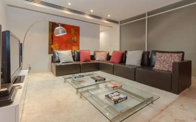 Luxury Condos at Magia