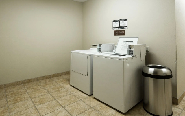 Best Western Plus Eastgate Inn & Suites