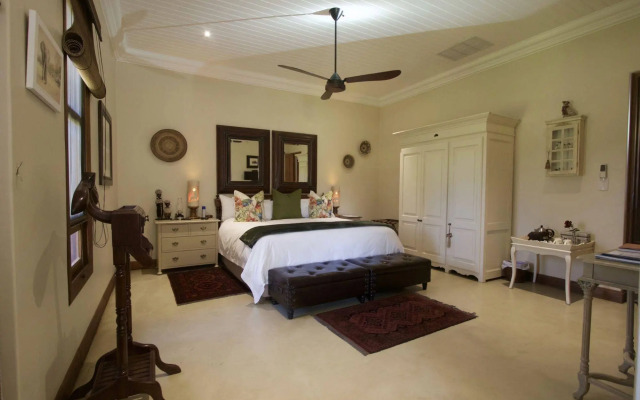 Kambaku River Lodge