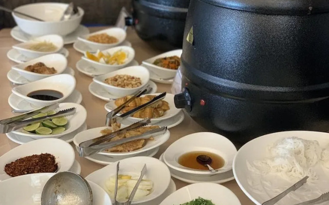 Yangon Thanlwin Hotel