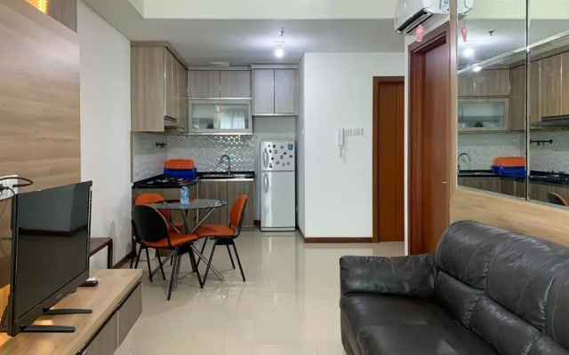 Spacious And Comfy 2Br Apartment Green Bay Condominium