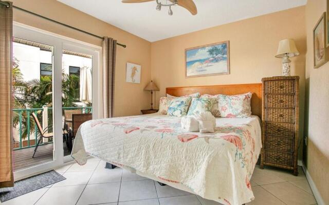 Five Palms Suite 209 - Daily - Weekly - Monthly
