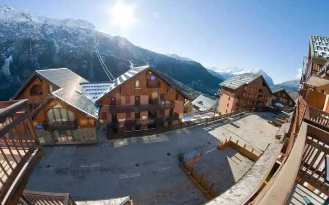 Vaujany Locations - Claret II Apt 12