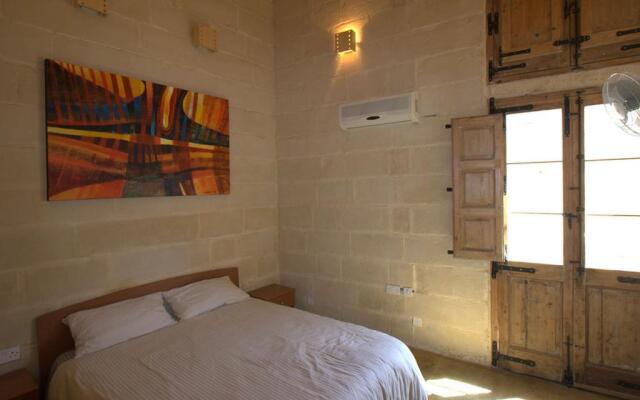 Domus Luxuria, Qormi