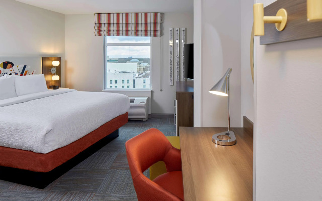 Hampton Inn & Suites Atlanta Midtown