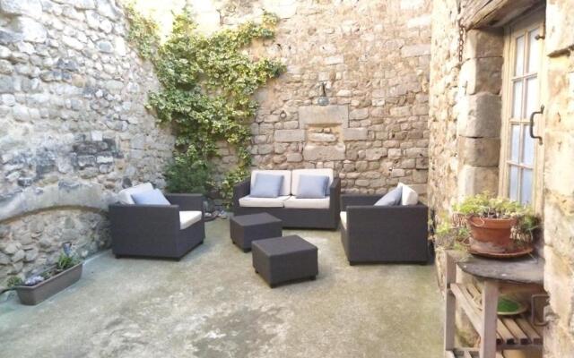 Appartement au coeur du village- Ref12