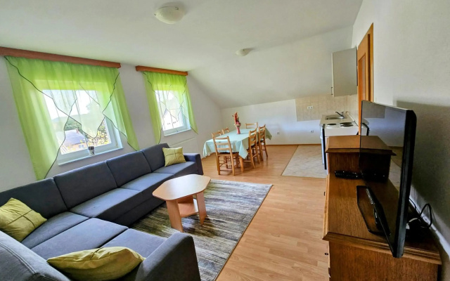 Apartman M. Rados