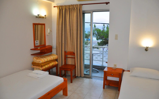 Nora Hotel